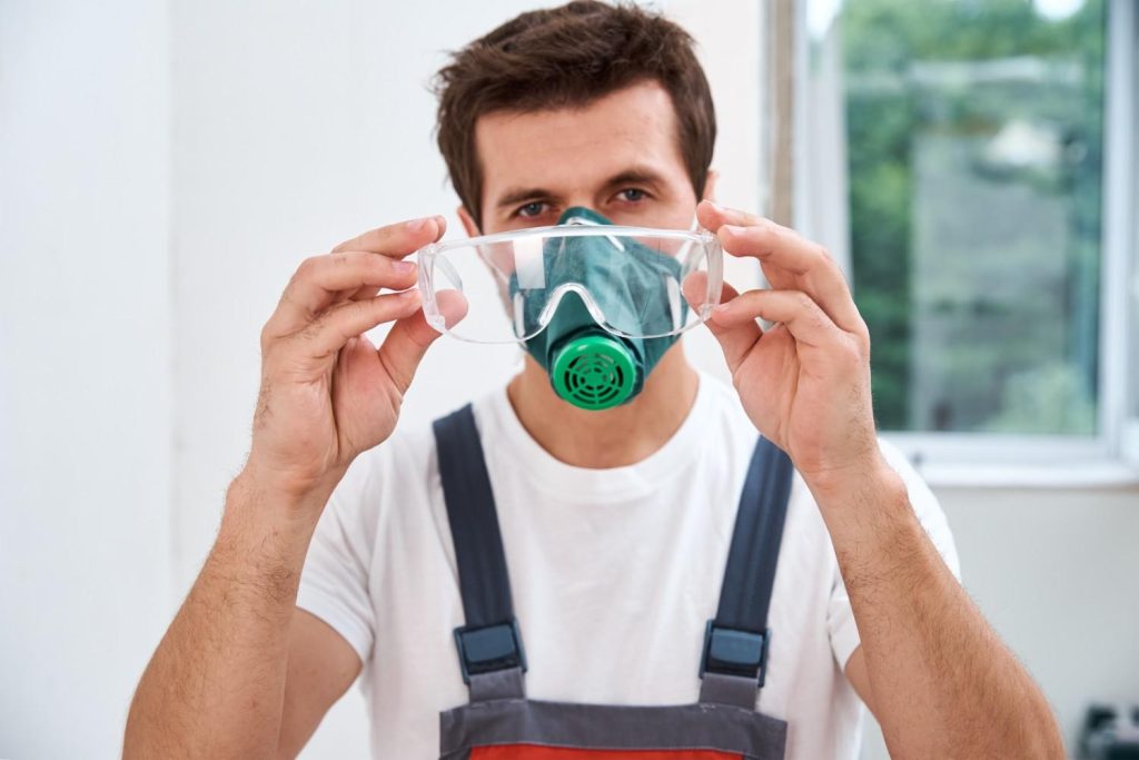 How to Wear a Respirator