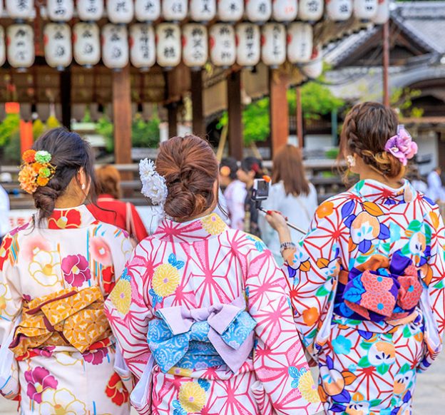 Vibrant Celebrations: 5 Fascinating Holiday Traditions in Asia - The ...