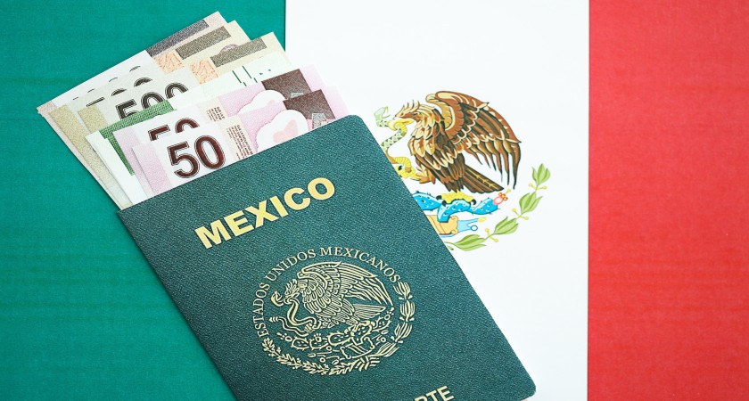 dinero en pesos mexicanos